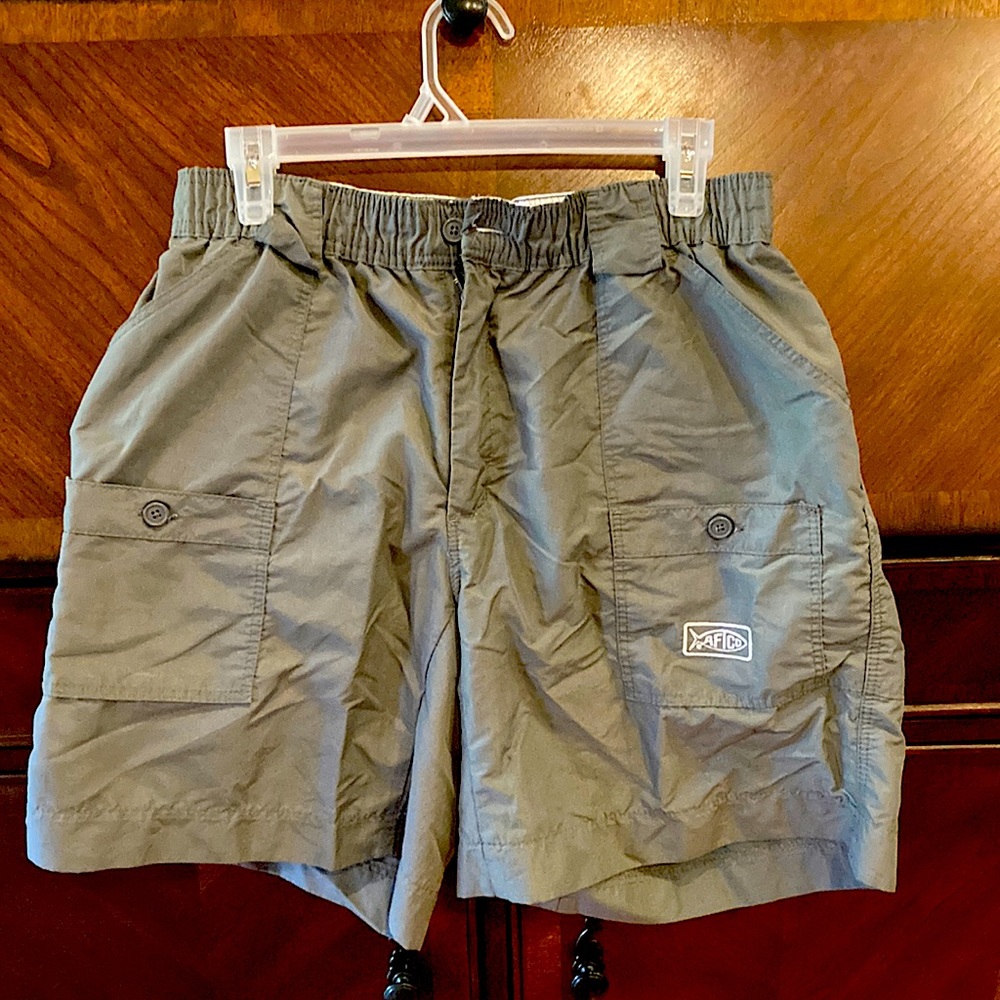Mens AFTCO shorts. Size 34